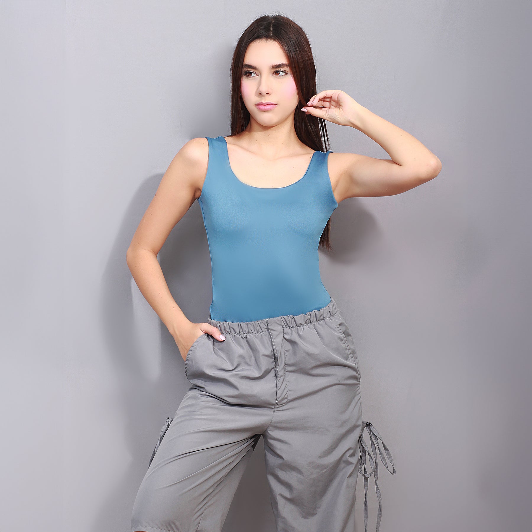 Body Tirantes Escote Cuadrado gris azulado