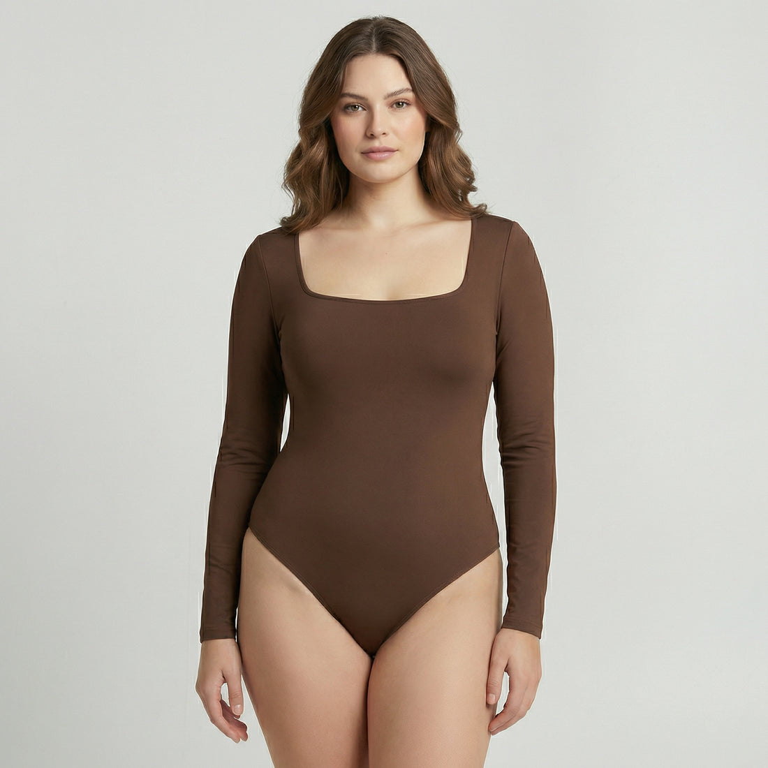 Body Cuadrado Manga Larga Café Talla Grande